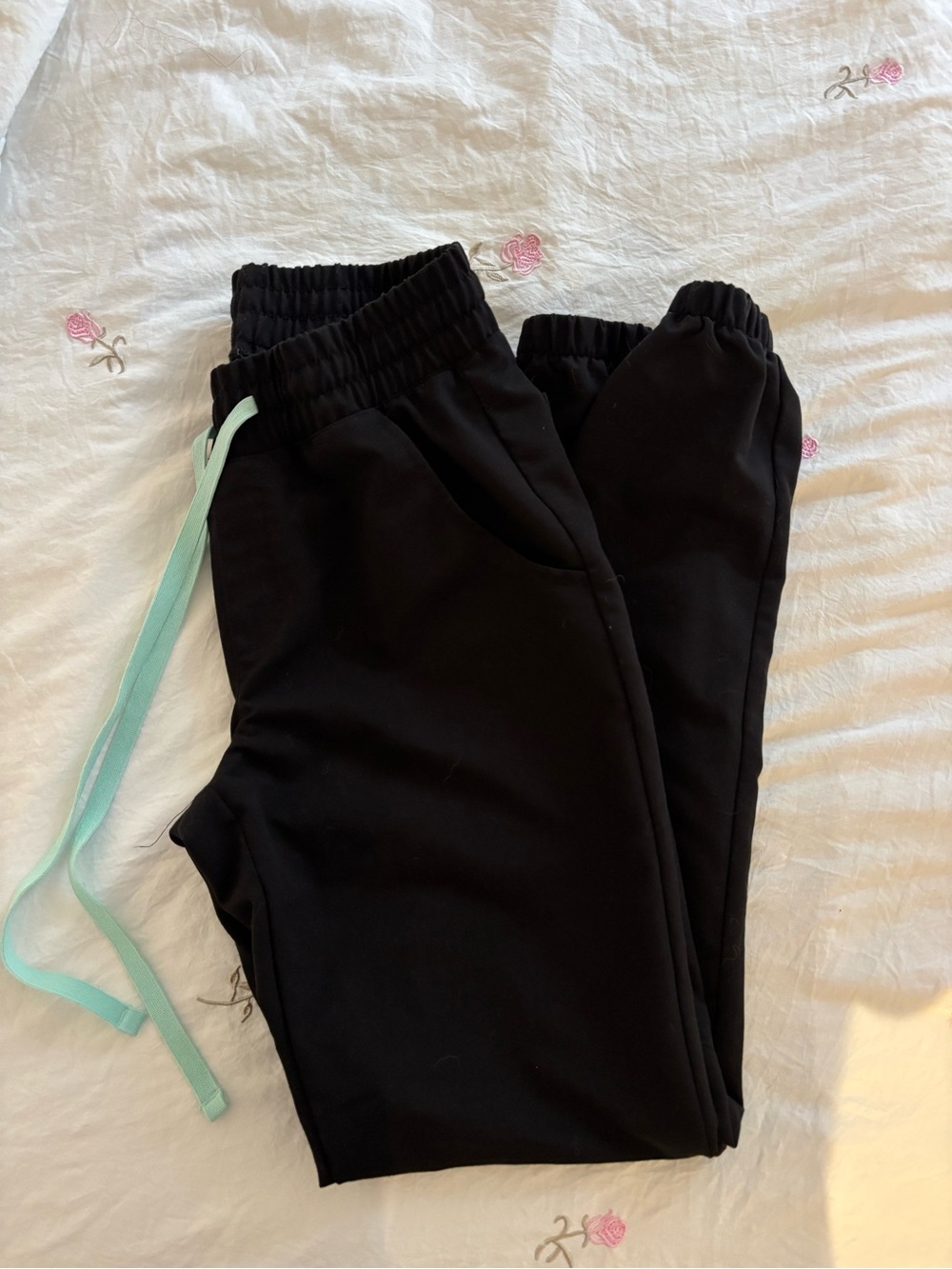 Garde malade rosie joggers